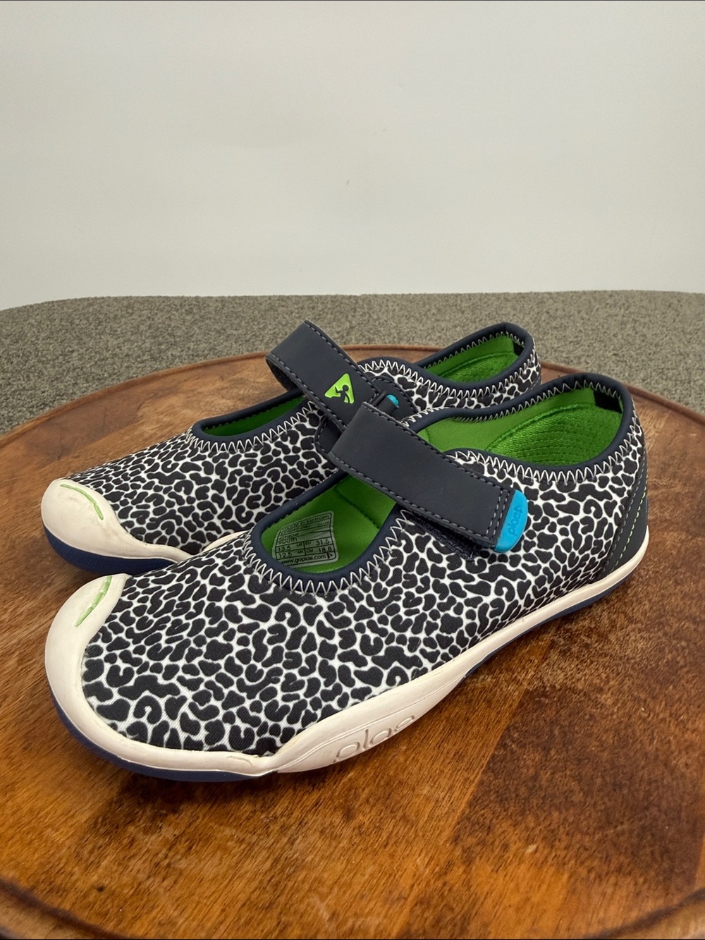Plae Shoes Girls 13.5 Chloe Leopard Eel Mary Jane Sneakers Washable Lightweight